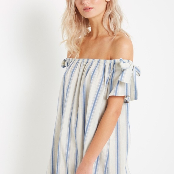 Striped Off the Shoulder Dress - Picture 4 of 7